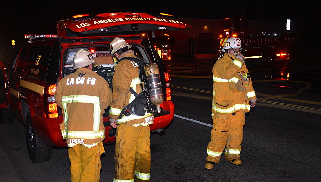 BASSETT PALLET YARD FIRE A second alarm fire in the Basset… Flickr