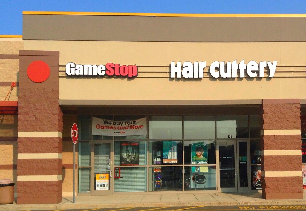 GameStop GameStop, North Haven CT, 7/2014 by Mike Mozart o… Flickr