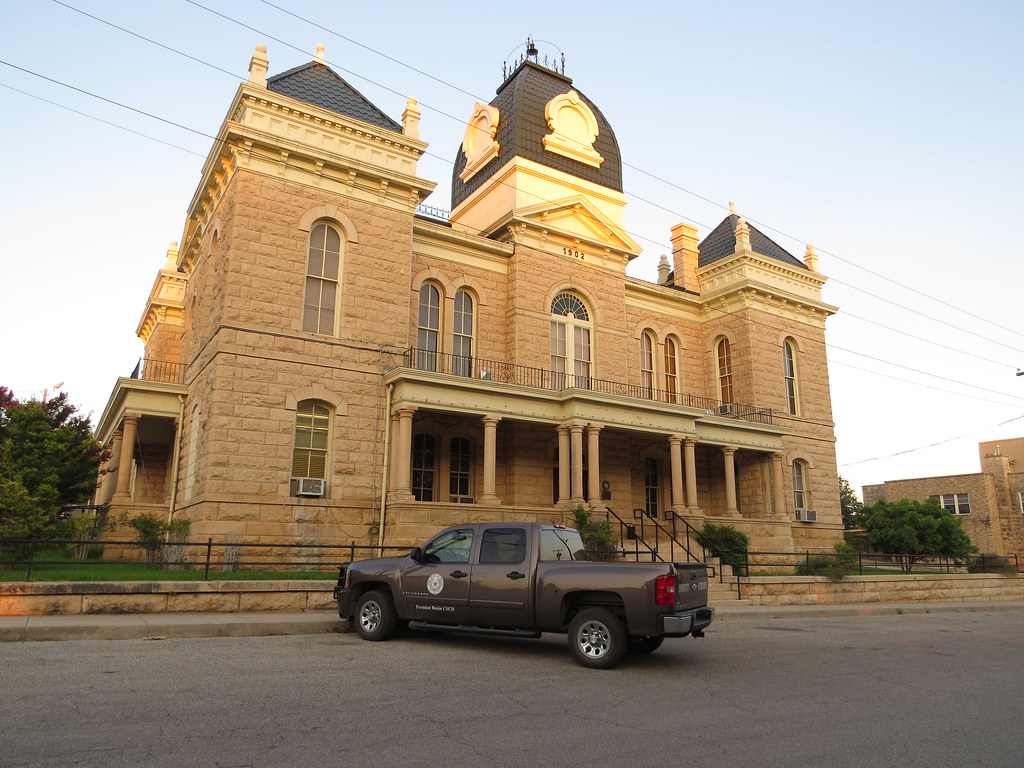 County Courthouse, Ozona, TX Crockett County Courthouse Flickr