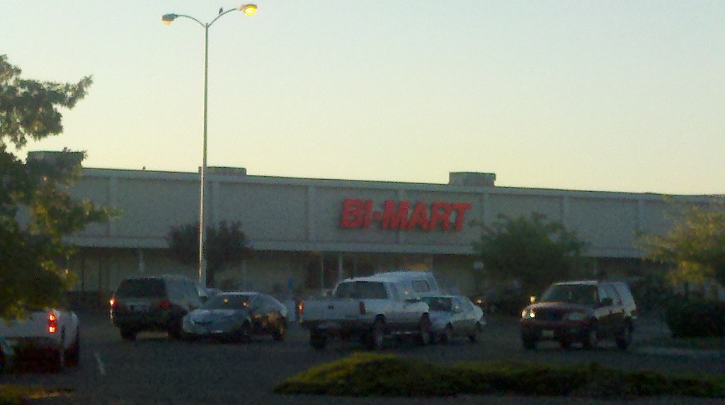 BiMart, Yakima WA North 40th Location Rexx W. Flickr
