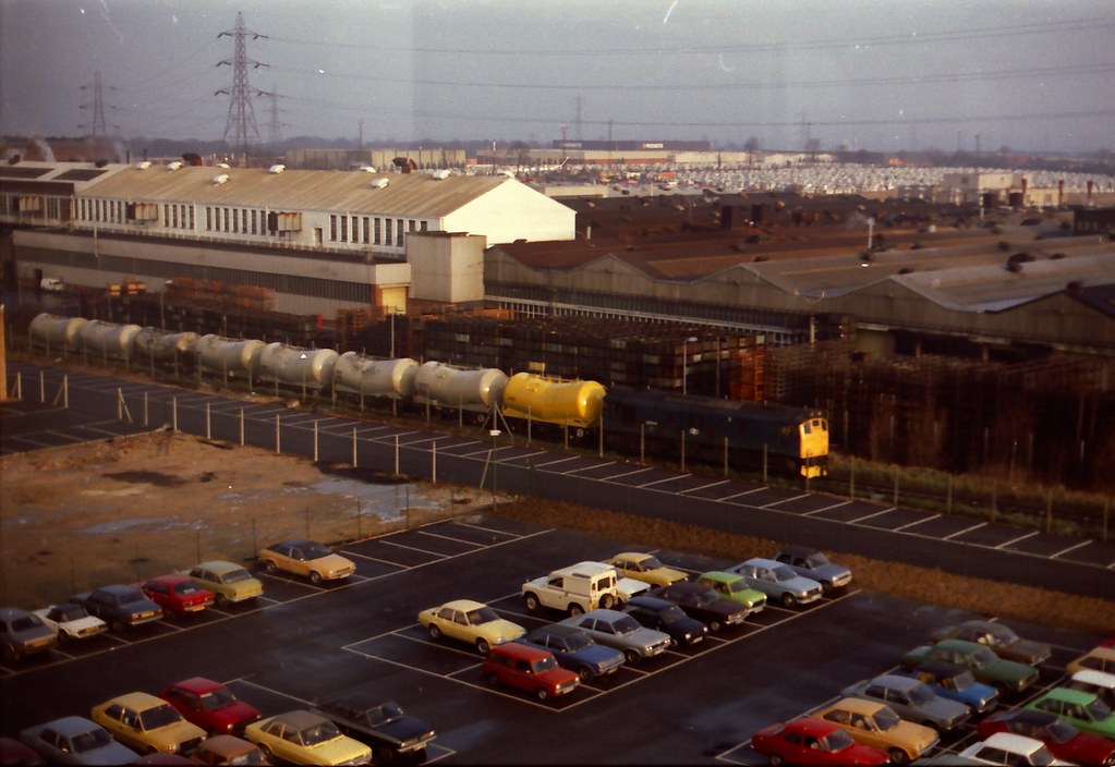 Dunstable 25244 Dec 82 Viewed from the Reed offices 25244 … Flickr