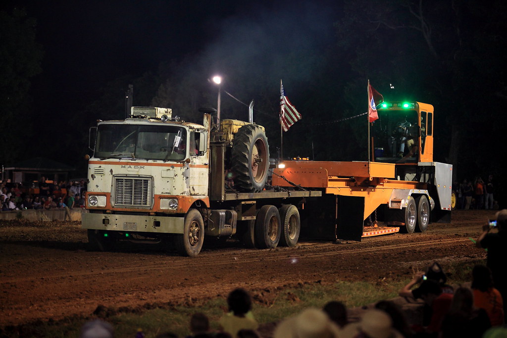 Eagleville Truck and Tractor Pull 2014 LawnboyTN Flickr