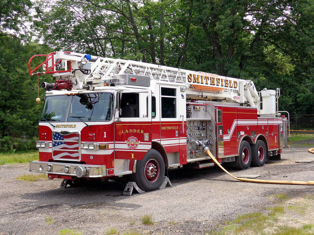 DSC01669 Smithfield Fire Department, Smithfield, RI SmithAppleby