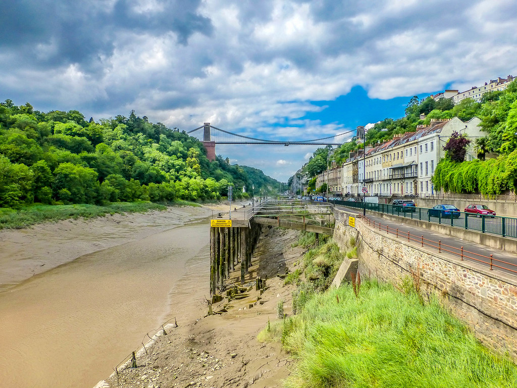 The River Avon and Brunel's Clifton Suspension Bridge at L… Flickr