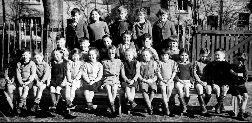 St Roberts, Glasgow, Scotland Class Photo theirhistory Flickr
