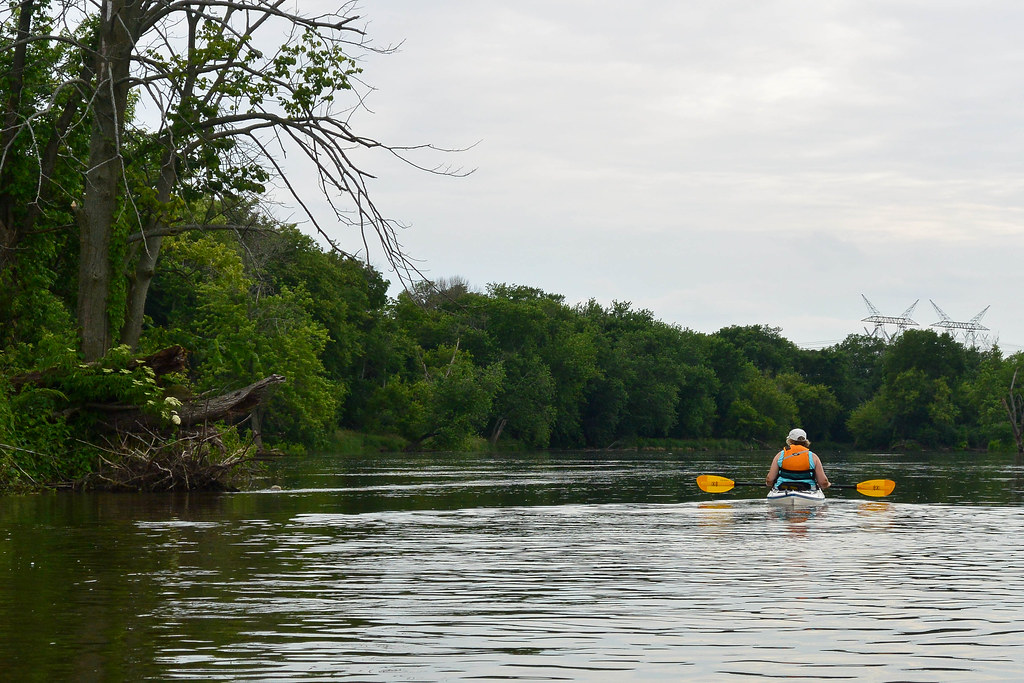 Cathie Cathie approaching the power lines. Kayaking from Y… Flickr