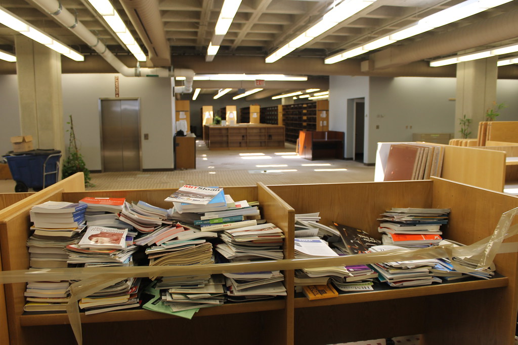 Kresge Library Collection Surplus July 17, 2014 The Kres… Flickr