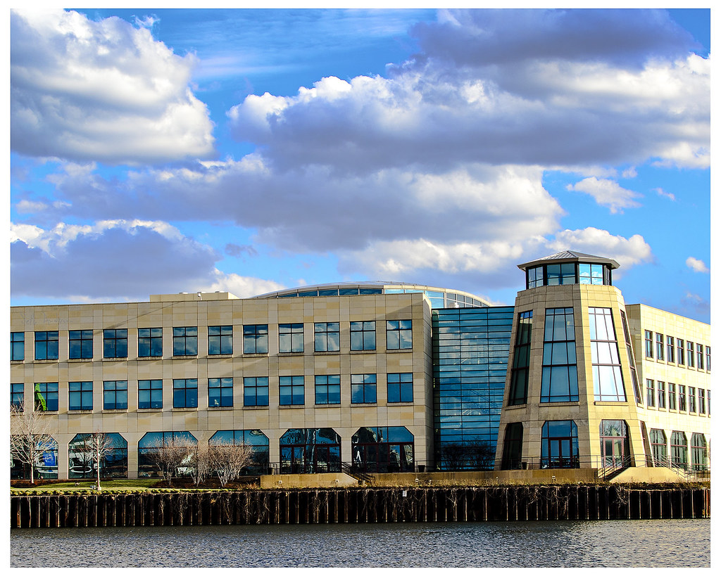 Wrigley Global Innovation Center On Goose Island. www.wrig… Flickr