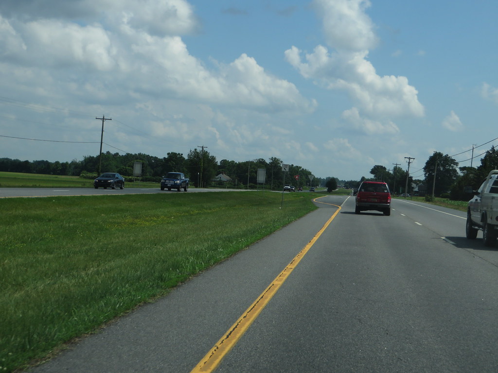 U.S. 13, South of Dover, Delaware U.S. Route 13 (US 13) is… Flickr