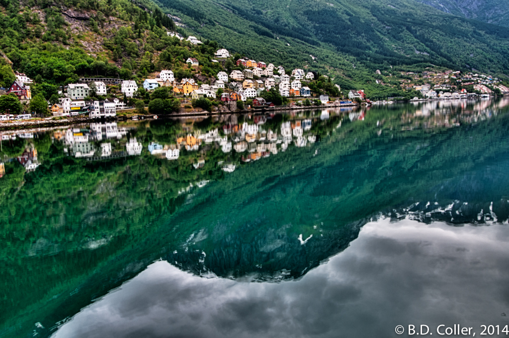 Odda Mirror 2 Fjord north of Odda, Norway bdcoller Flickr