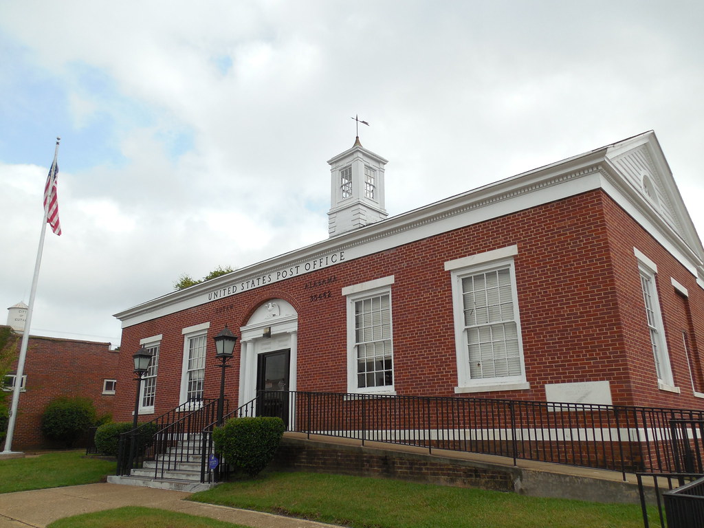 Eutaw, Alabama 35462 Constructed in 1936 New Deal mural w… Flickr