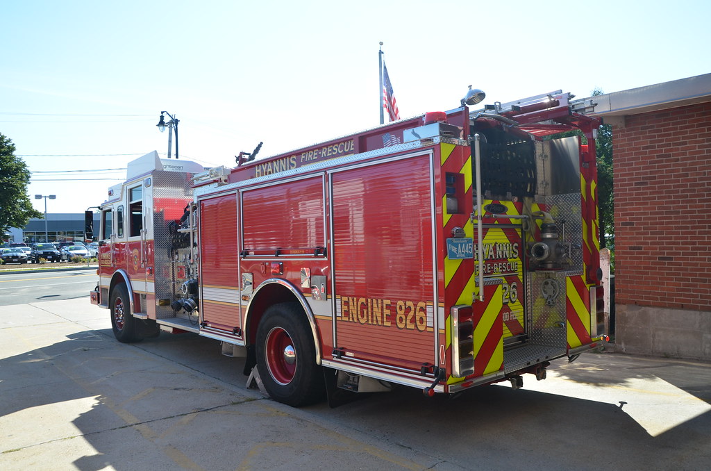 Hyannis E 826 Hyannis Fire Department Engine 826 cape cod … Flickr