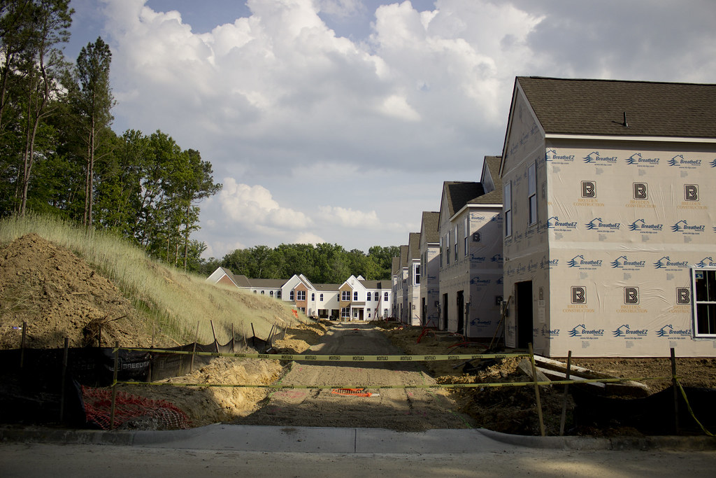 Dreams under construction Yorktown Arch Townhomes, near US… Flickr