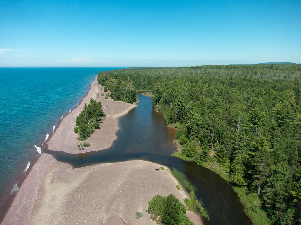 Black Creek Nature Sanctuary and Lake Superior The Black C… Flickr