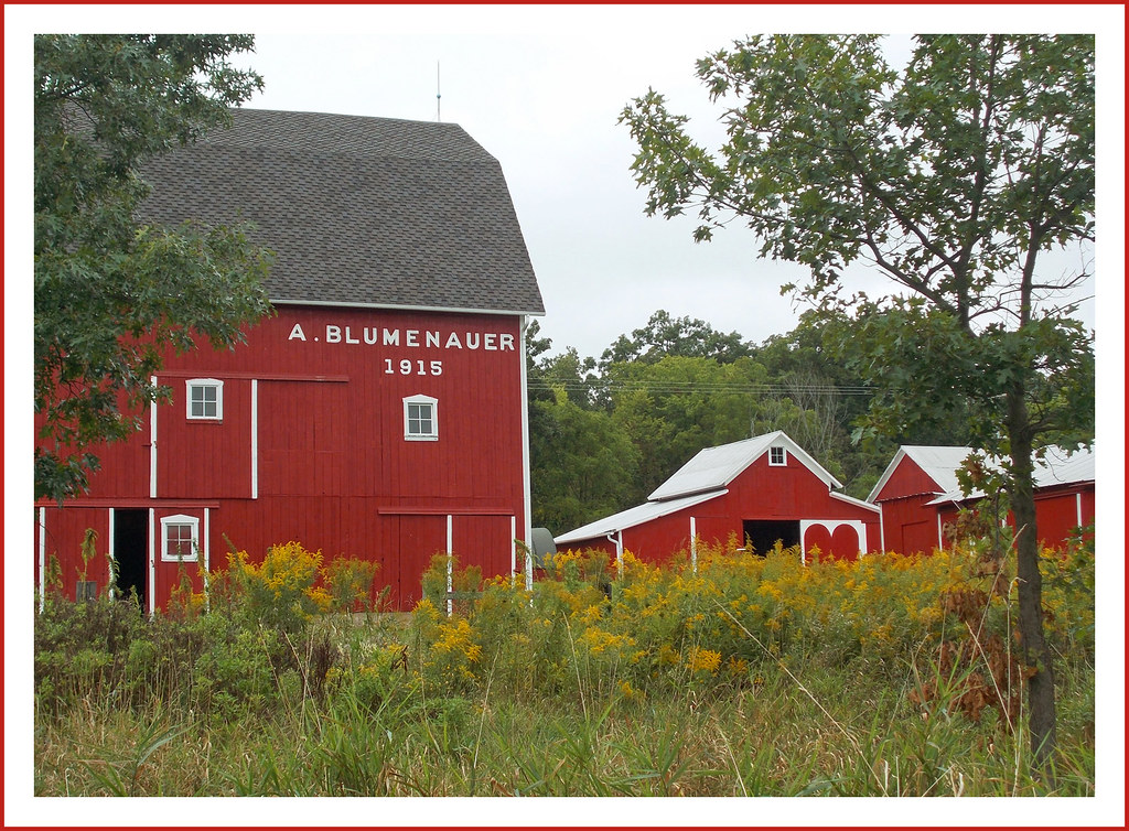 The Blumenauer Farm Near Manchester, Michigan This charmin… Flickr