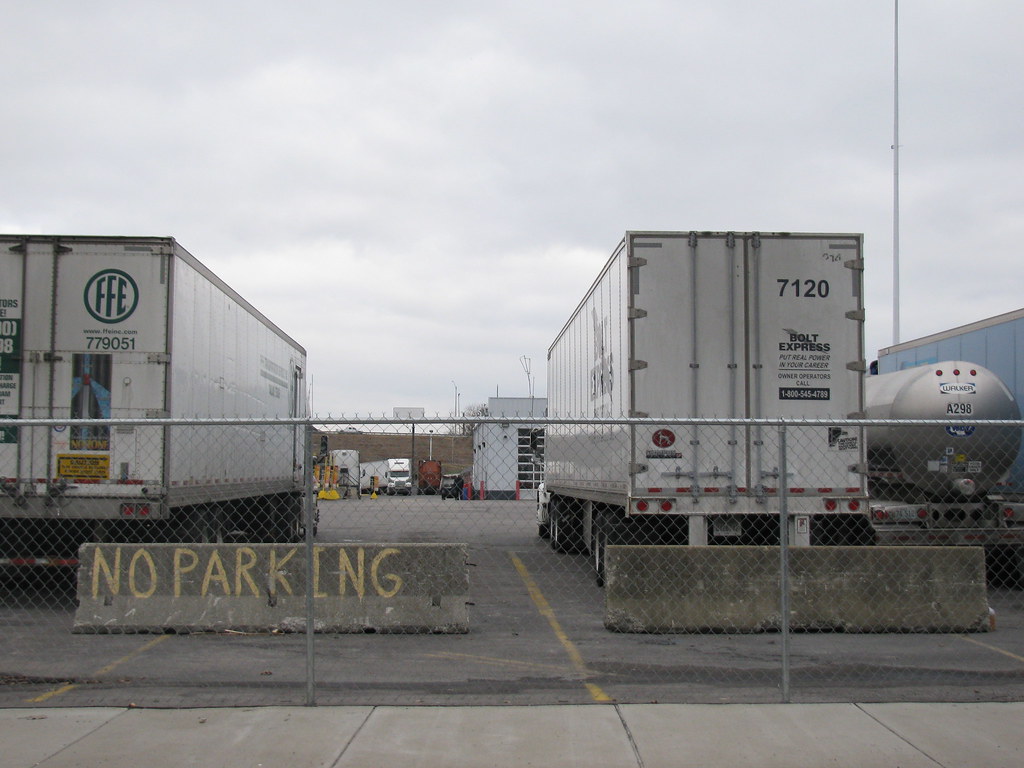 Bolt Express tnsamiam Flickr