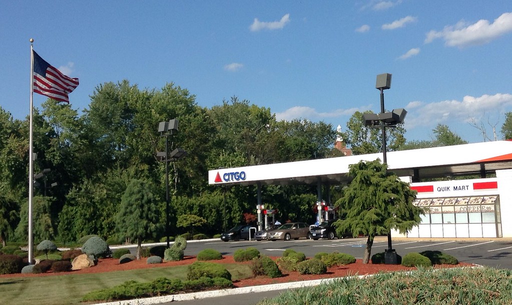 Citgo Gas Station, Newington, CT. 9/2014 by Mike Mozart of… Flickr