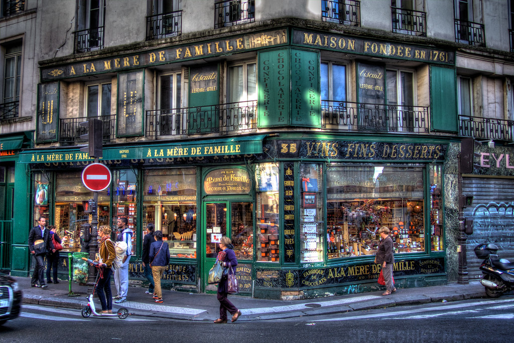 corner 35 paris There are so many great little shops in Pa… Flickr