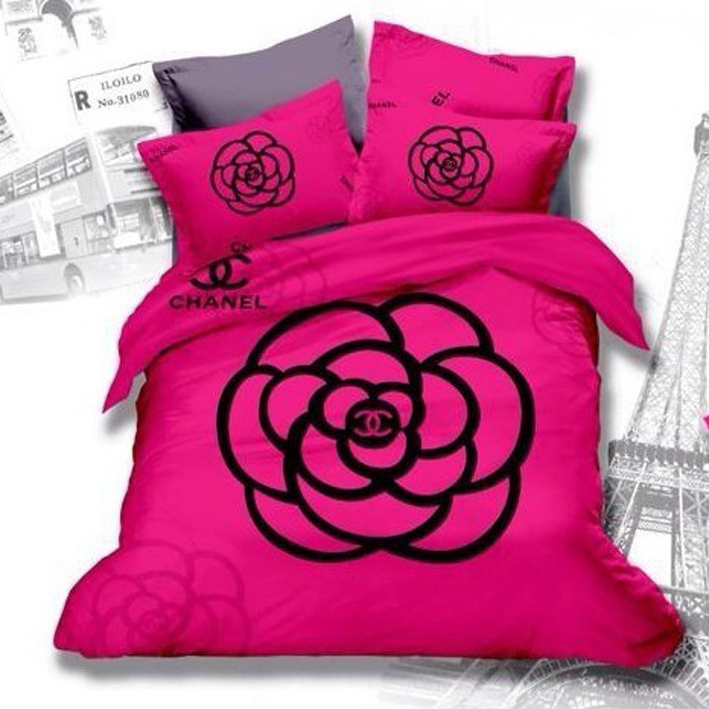 chanelbedset ch02 Chanel bedding set Pink and black 2… Flickr