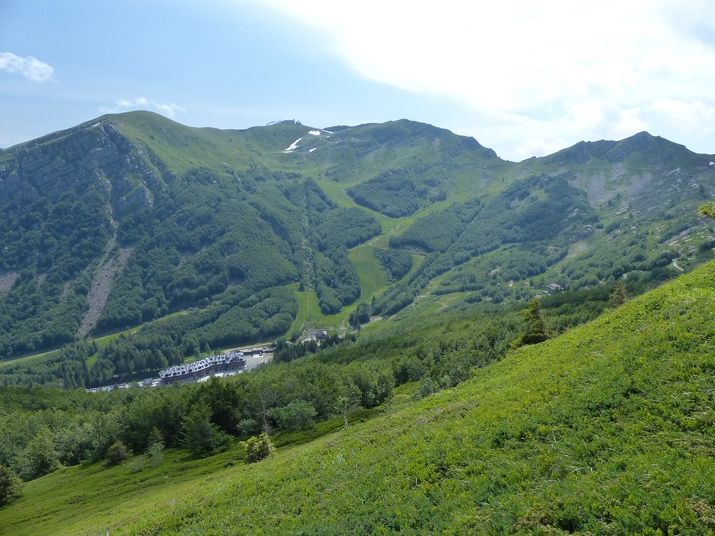 La Val di Luce La Val di Luce dominata dal monte Gomito Cl… Flickr