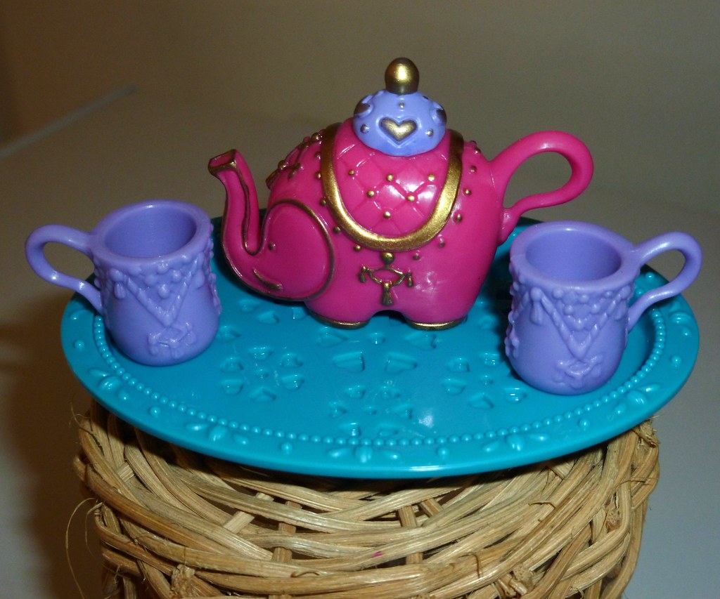 Hearts for Hearts Tea Party Set I love this little Tea set… Flickr