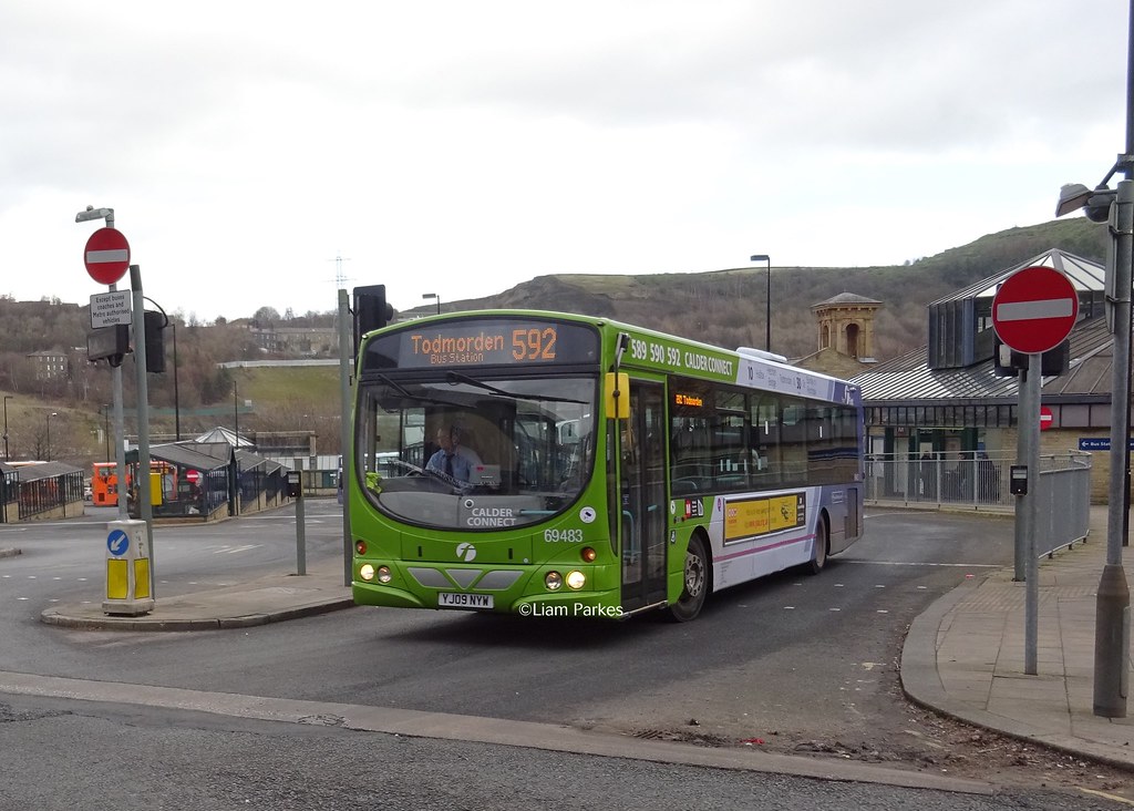 First Halifax Volvo B7RLE/Wright Eclipse Urban 69483 (YJ09… Flickr
