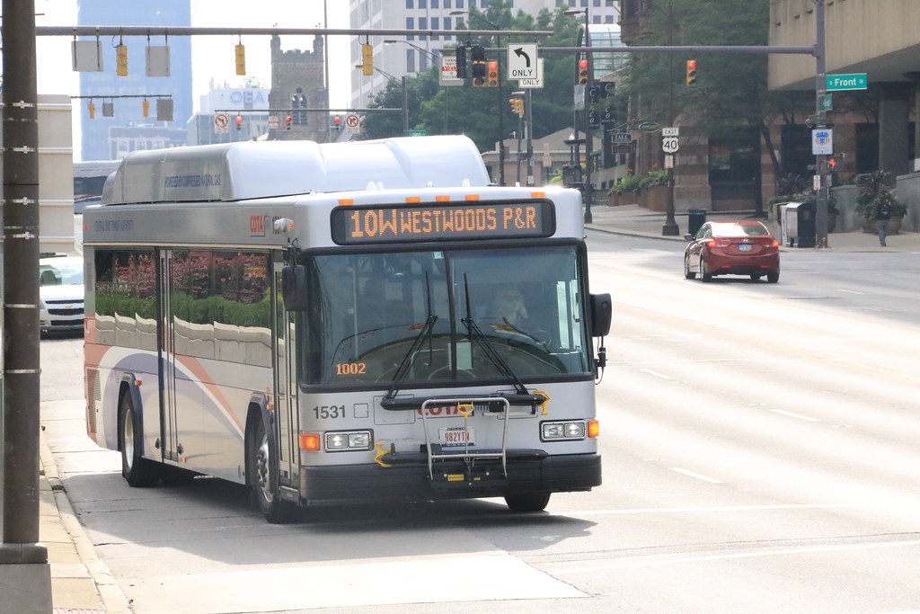 Columbus Ohio COTA (Central Ohio Transit Authority) 1531 … Flickr