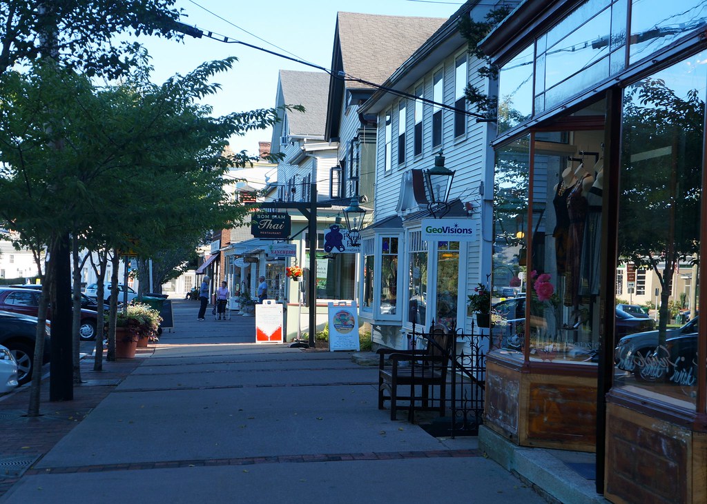 Guilford, CT Downtown on Whitfield St Good Streets Flickr