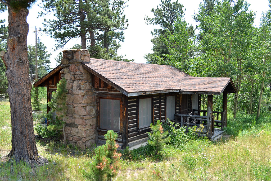 Cabin at Meeker Park aDSC_8982 C. Michael Perkins Flickr