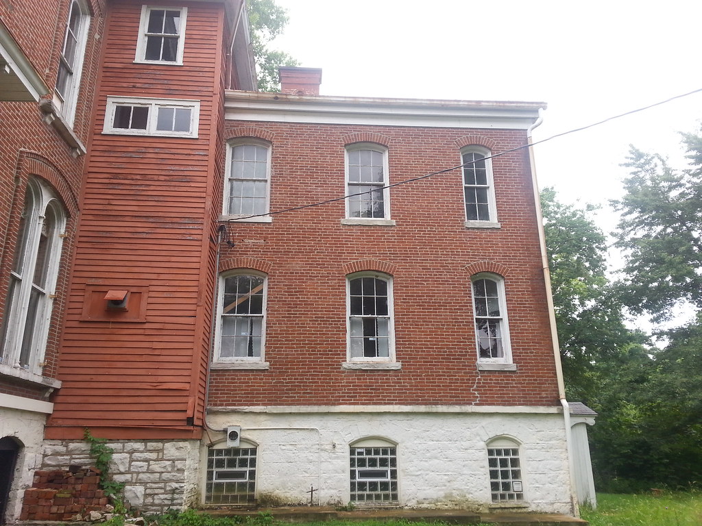 Wise Olin house, Alton, Illinois KathyDip Flickr