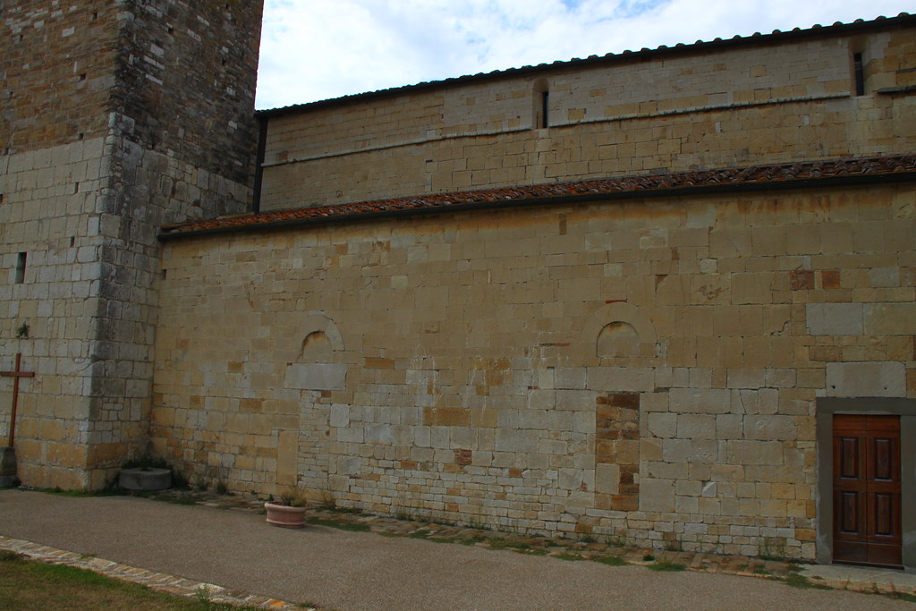 Piève de San Donato in Poggio a photo on Flickriver