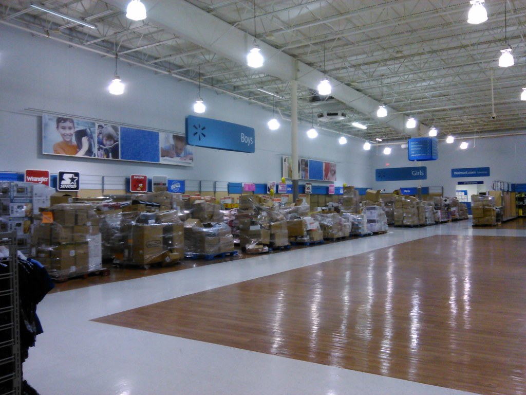 Franklin Mills Walmart days before closing Franklin Mills … Flickr