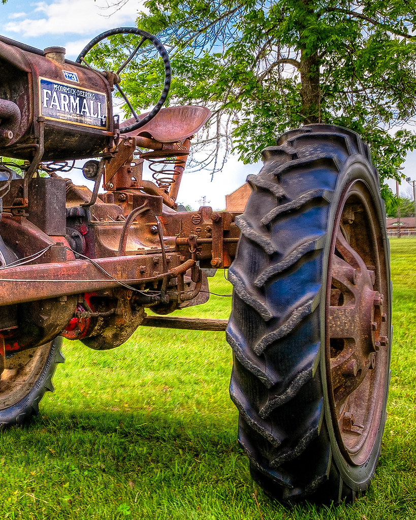 1943 Farmall tractor HDR Pinconning, MI Thomas Flickr