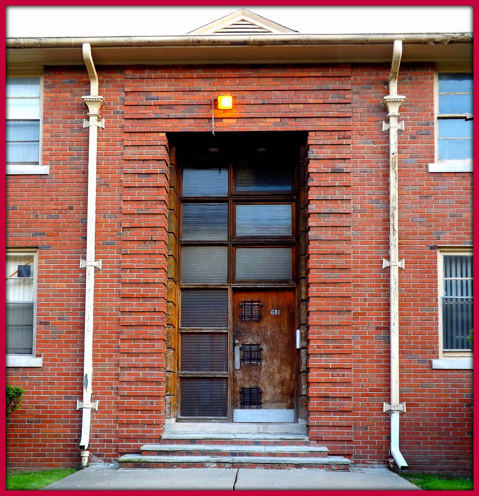 653701 Whitmore Road Entrance, Slater Apartments (Now Wh… Flickr