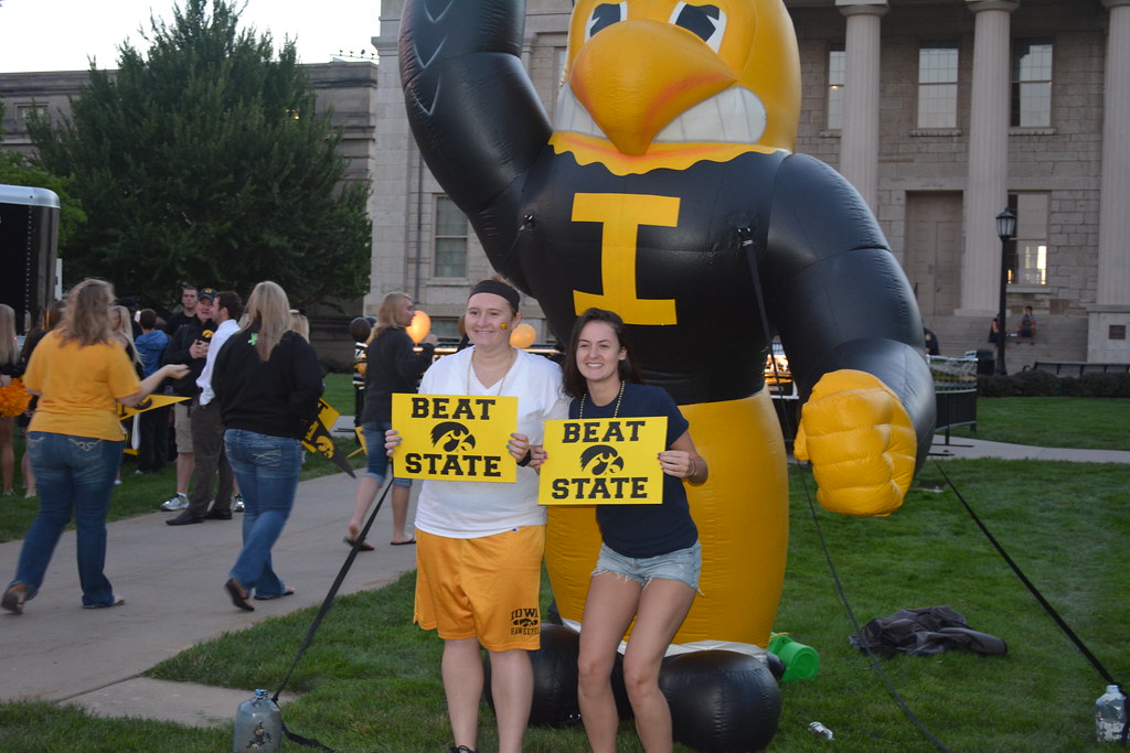 Beat State Week Beat State Week 2013 University of Iowa Alumni