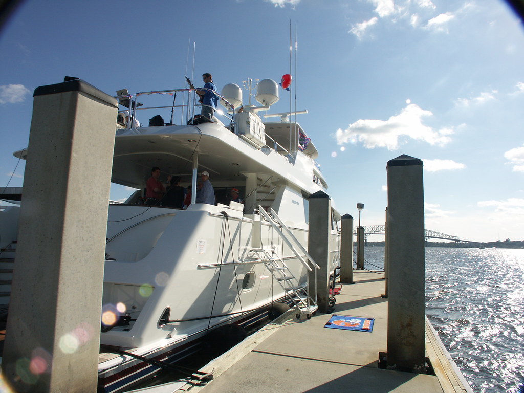 PICT9777 KONICA MINOLTA DIGITAL CAMERA Jacksonville Division of