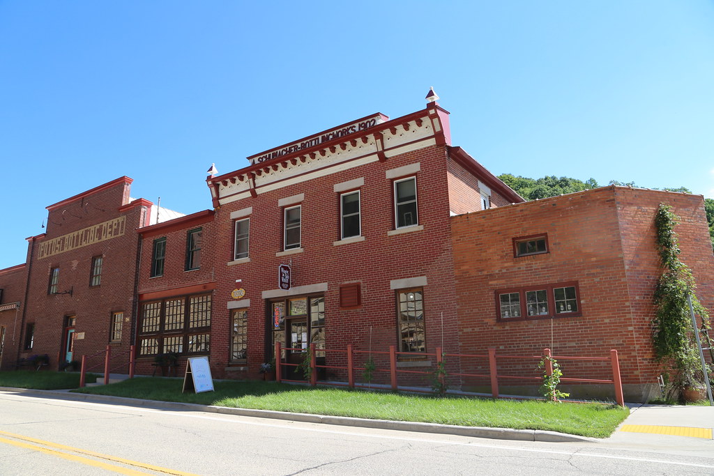 Potosi Wisconsin, Grant County WI Wikipedia Bruce Wicks Flickr