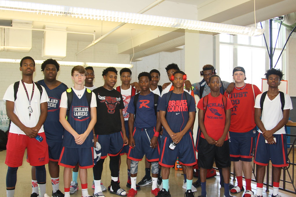 Richland High Hoopsters Richland High boys basketball team… Flickr