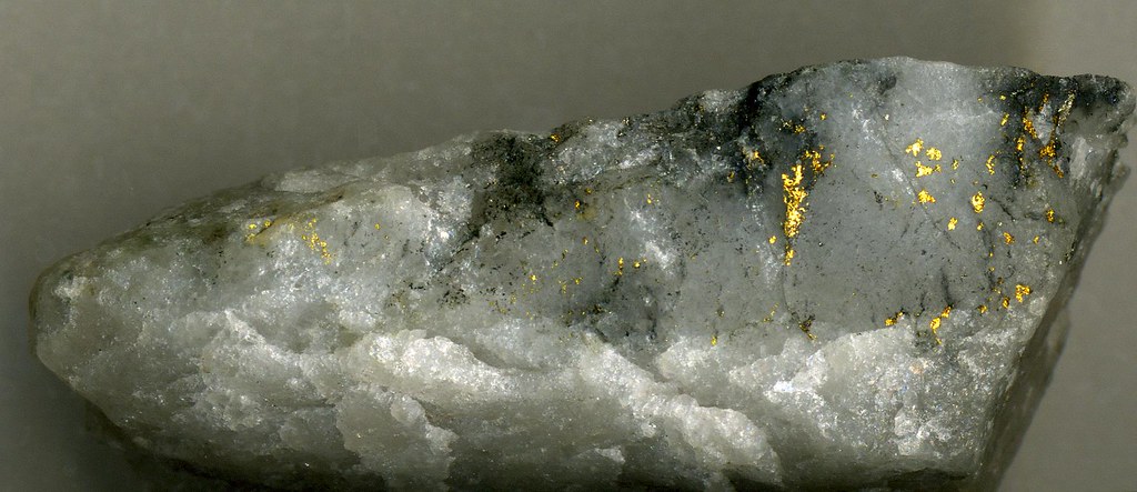 Hydrothermal quartzgold vein (Cadillac Gold Ore, Quebec, … Flickr