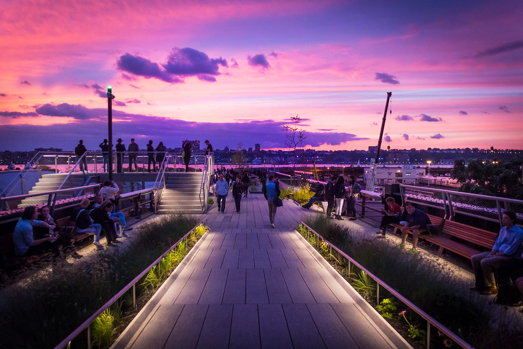 Final Highline Expansion Walking the just opened final exp… Flickr