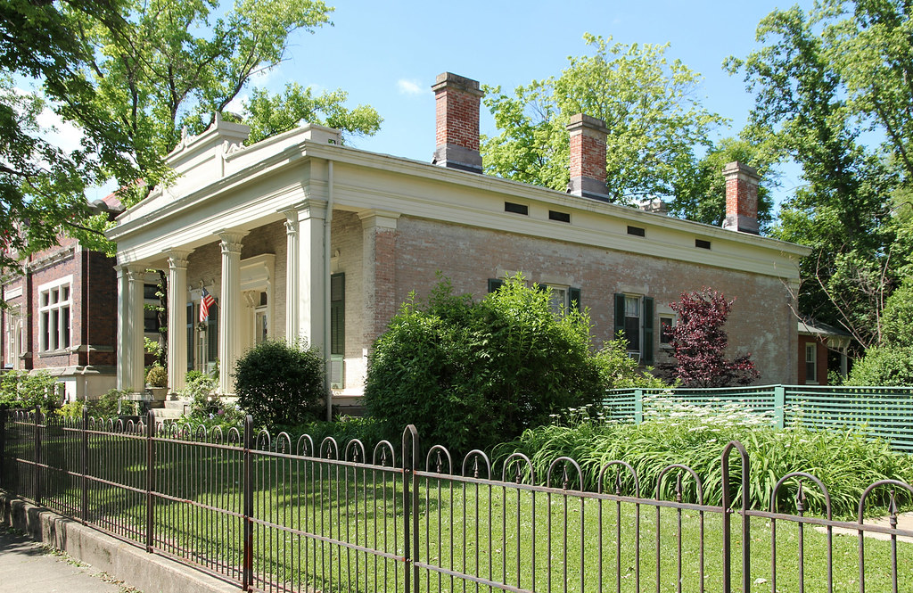 BartlettCunningham House — Chillicothe, OH A building mor… Flickr