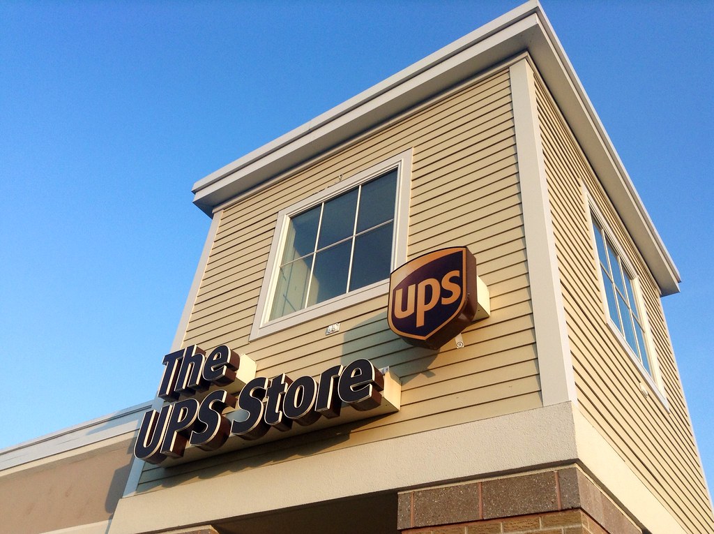 UPS Store UPS Store, Southbury, CT 8/2014 by Mike Mozart o… Flickr