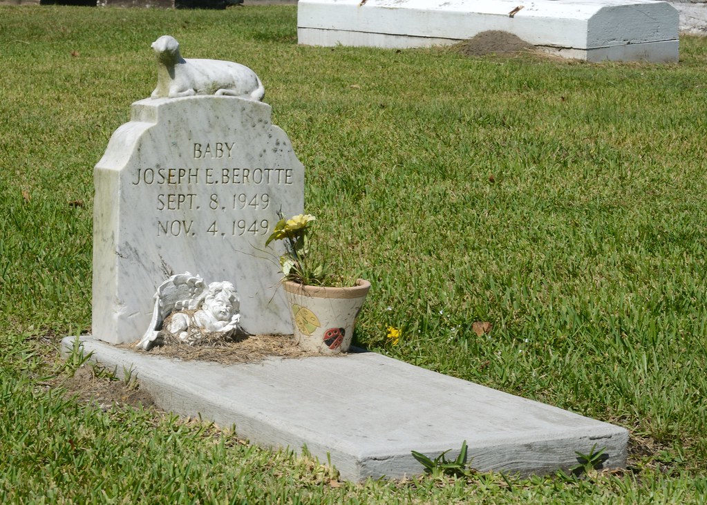 20141004 Pear Orchard Cemetery DSC_0382 RBElwell Flickr