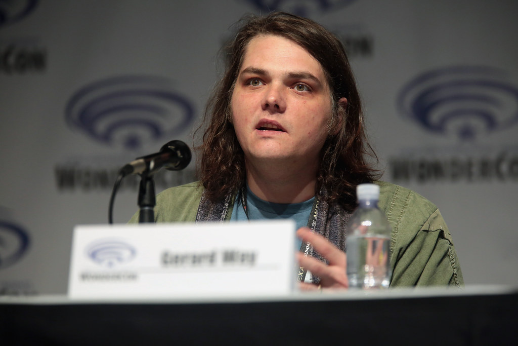 Gerard Way a photo on Flickriver