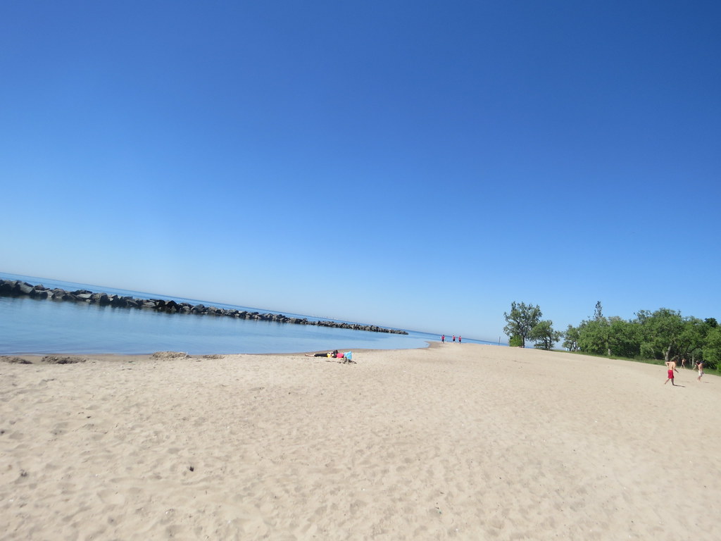 IMG_9670 Centre Island Beach, aka Manitou Beach also Lak… Flickr