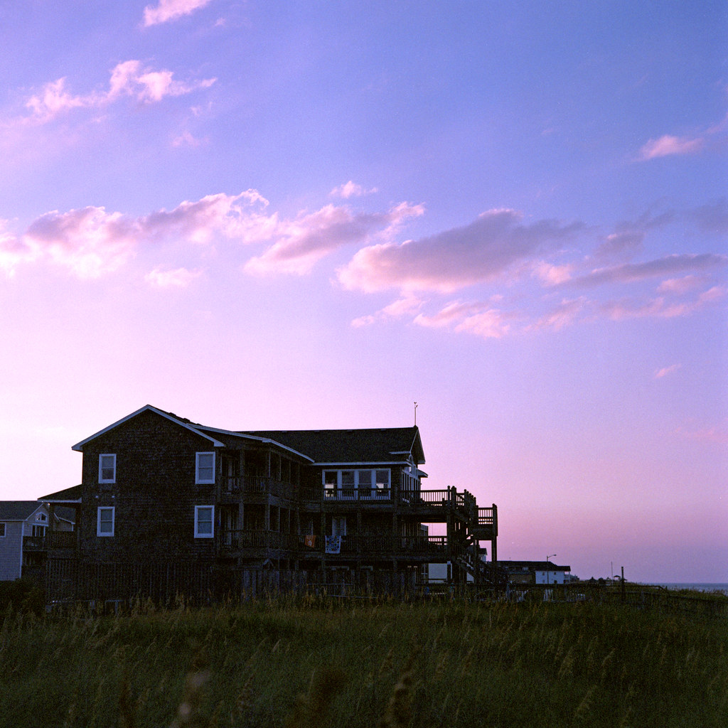 Beach House Kill Devil Hills, NC Mamiya C330 Fujicolor Sup… Flickr