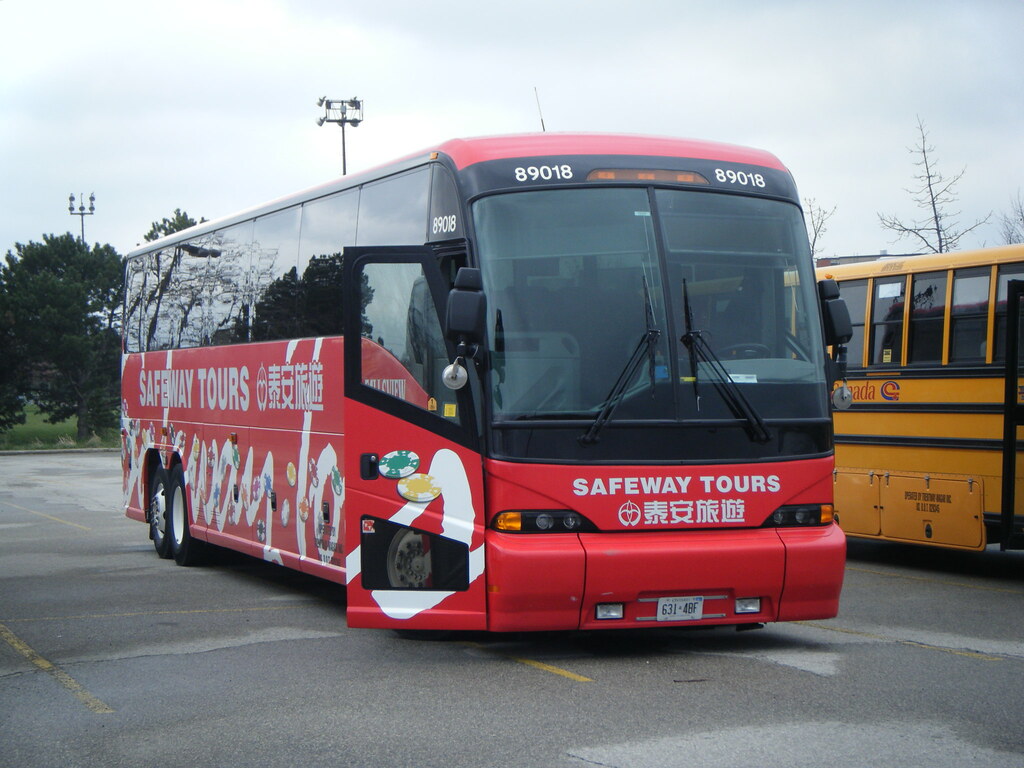 Coach Canada / Megabus 89018 Aikman the Bus Driver Flickr