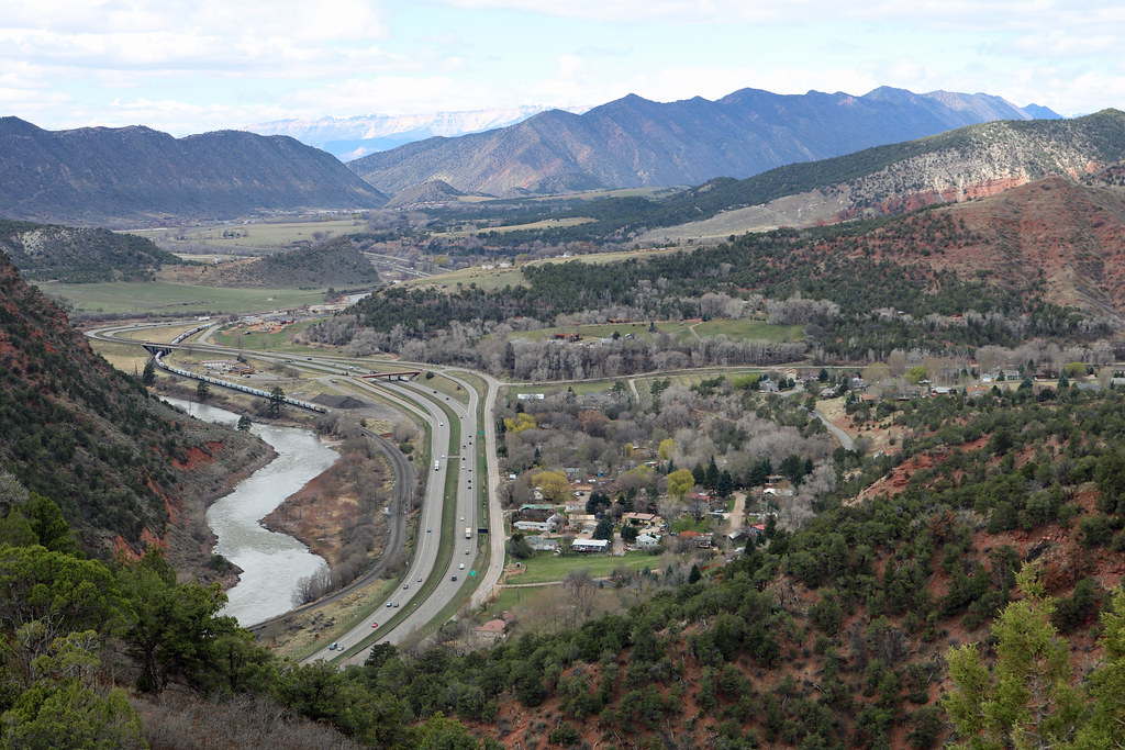 Garfield County, Colorado A view from a ridge of Storm Kin… Flickr