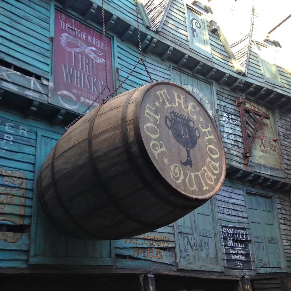 The Hopping Pot Universal Studios, Orlando yuzuume Flickr