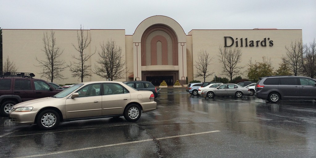 Dillards Clearance Center Oak Hollow Mall High Point, NC… Flickr